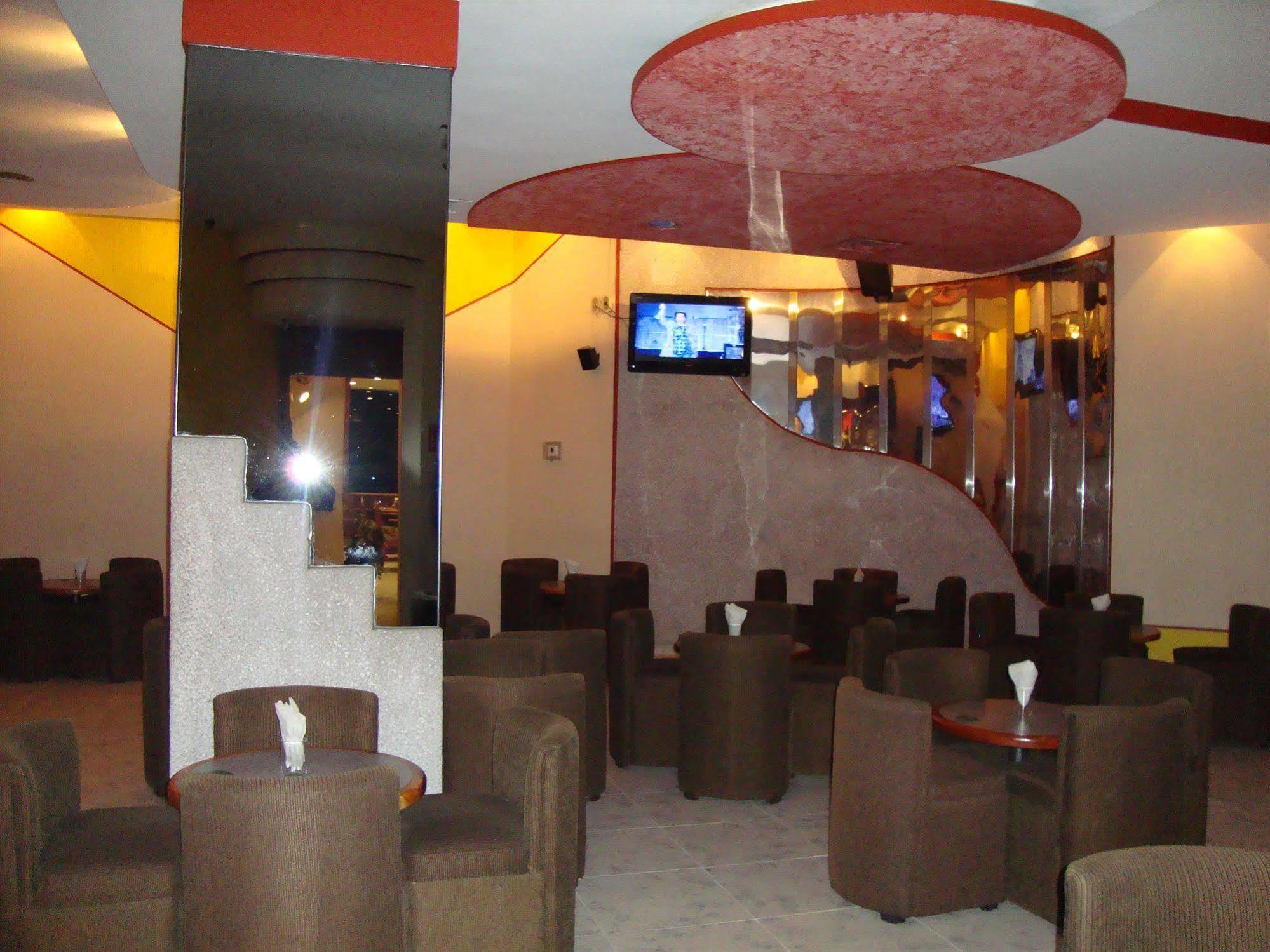 Holiday Inn Express - Mexico Basilica By Ihg Zewnętrze zdjęcie