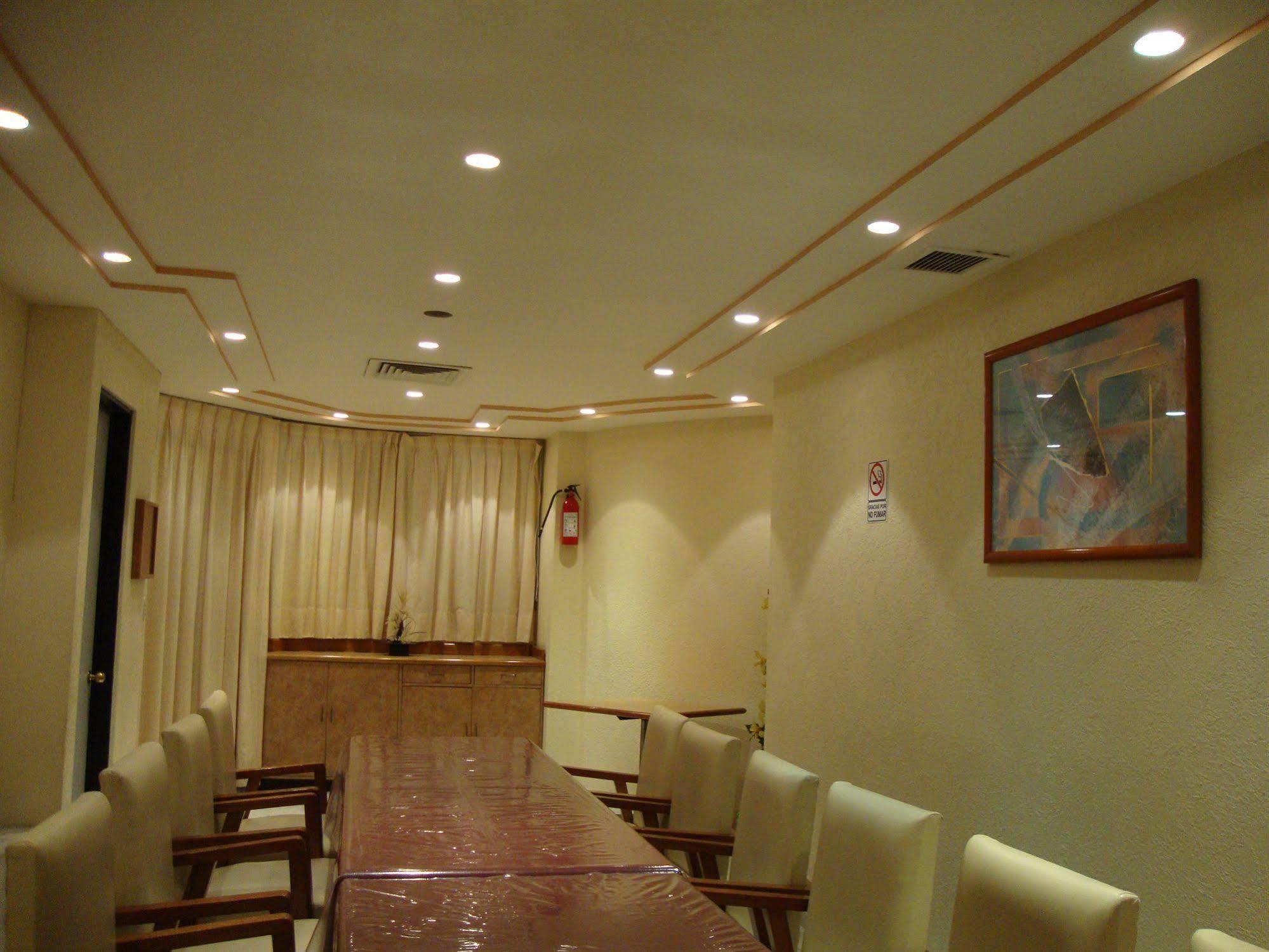 Holiday Inn Express - Mexico Basilica By Ihg Zewnętrze zdjęcie